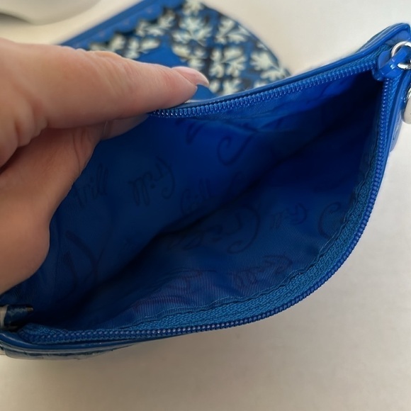 Vera Bradley frill blue make up bag NWOT - Picture 6 of 16